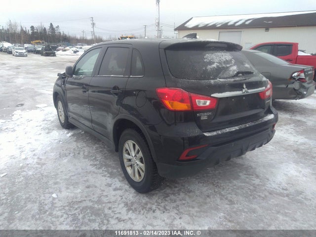 JA4AJ3AU9KU601918 Mitsubishi RVR SE
