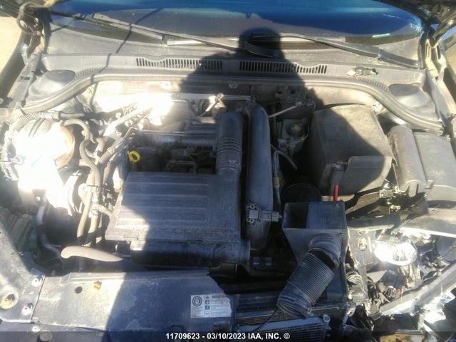3VW167AJ1GM316806 Volkswagen JETTA S