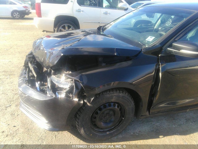 3VW167AJ1GM316806 Volkswagen JETTA S