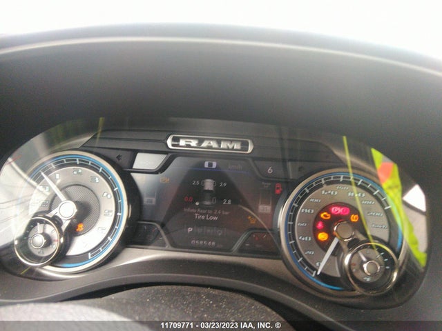 1C6SRFHT5MN737999 RAM 1500 Limited
