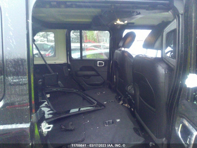 1C4HJXEN4MW710664 Jeep TJ