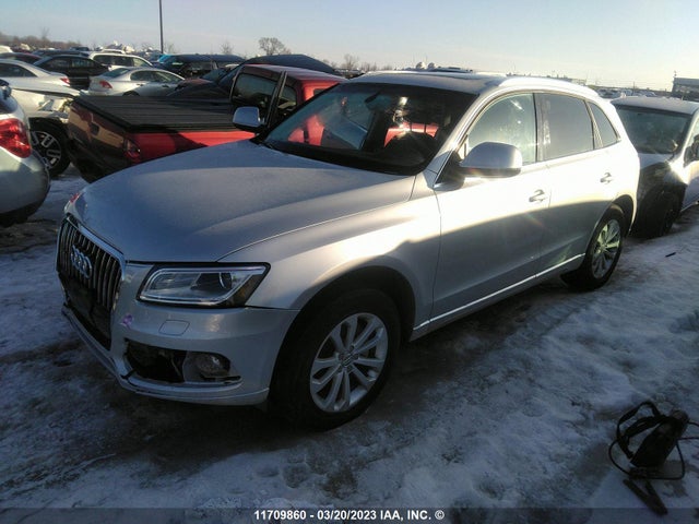 WA1LFCFP0EA075679 Audi Q5 Premium Plus