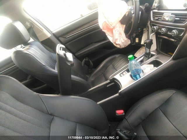 Honda Accord Touring 2018 1HGCV1F93JA805787 Image 5