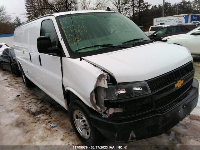 2021 1GCWGBFP4M1267180 main image