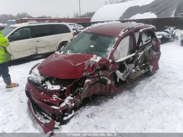 Chevrolet TRAX 2019 3GNCJPSB9KL369177 Image 2