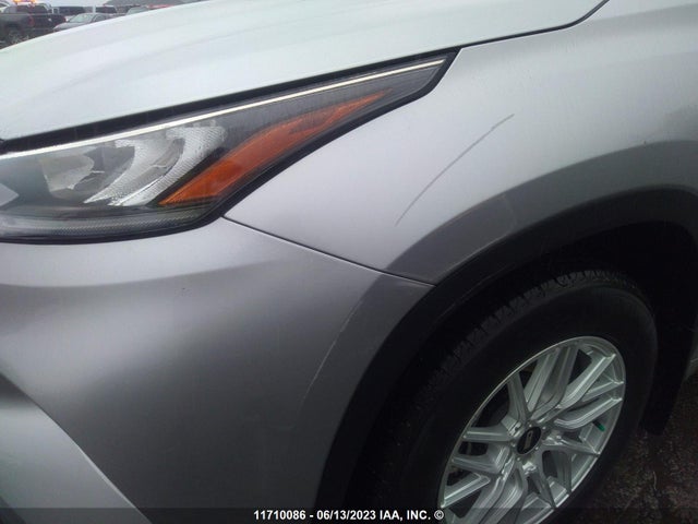 Toyota Highlander Xle 2021 5TDGZRBH8MS547385 Image 8