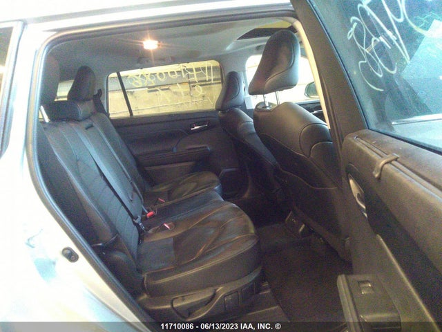 Toyota Highlander Xle 2021 5TDGZRBH8MS547385 Image 10
