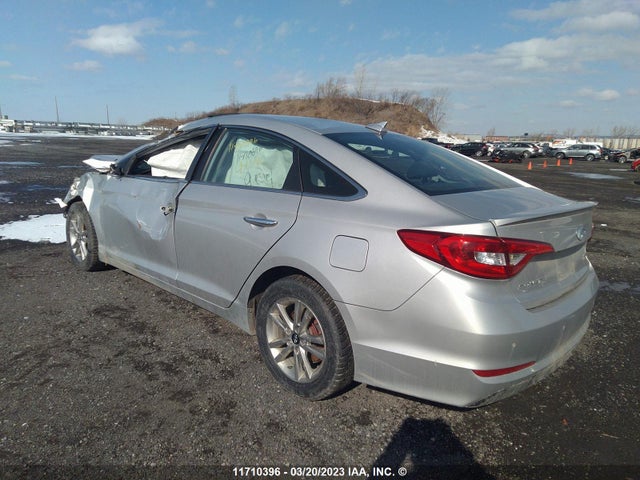 Hyundai SONATA SE 2016 5NPE24AF5GH293255 Image 5