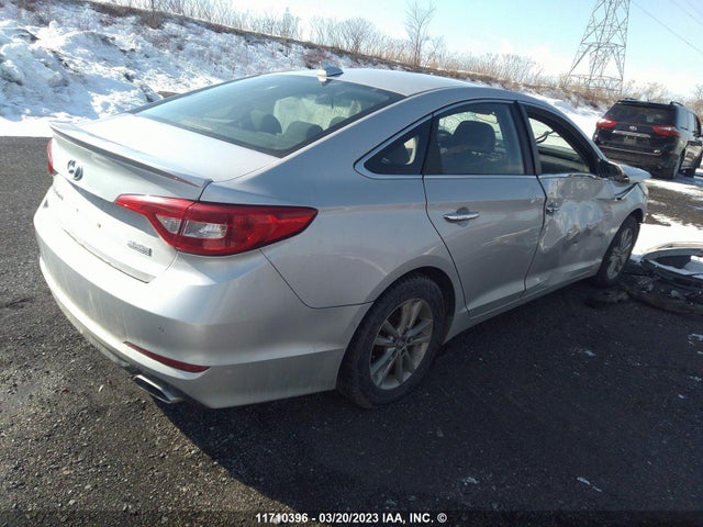 Hyundai SONATA SE 2016 5NPE24AF5GH293255 Image 6