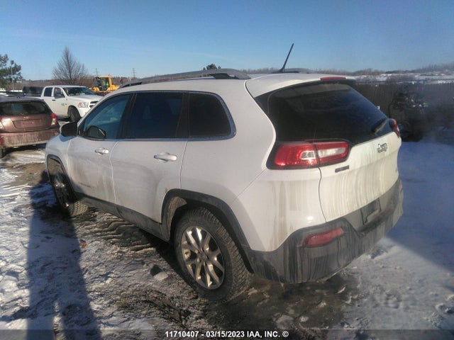 1C4PJLCS1FW541851 Jeep Cherokee Latitude