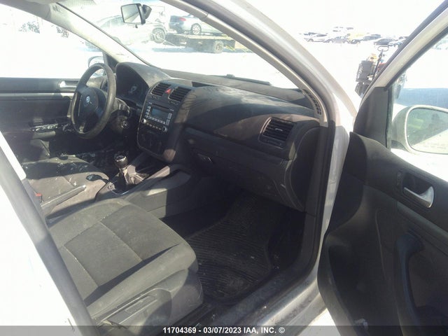Volkswagen Rabbit 2007 WVWCR71K57W083718 Image 6
