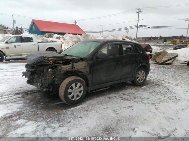 JA4AH3AU5JU601828 Mitsubishi Rvr Se/es