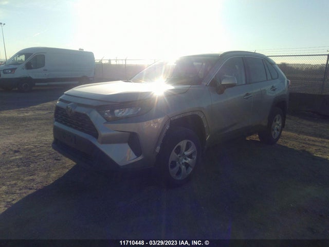 Toyota RAV4 LE 2021 2T3B1RFV2MC155035 Image 2