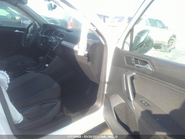 3VV0B7AXXKM007070 Volkswagen TIGUAN S