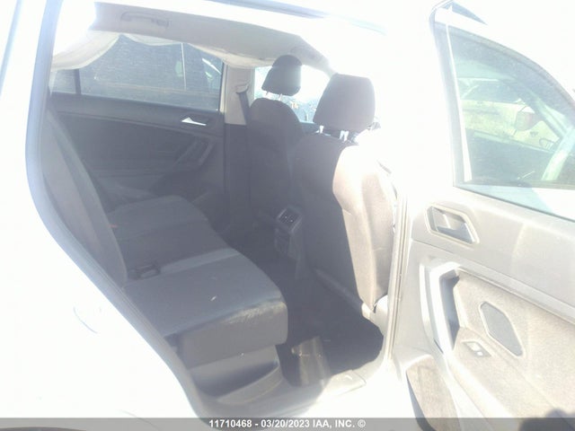 3VV0B7AXXKM007070 Volkswagen TIGUAN S