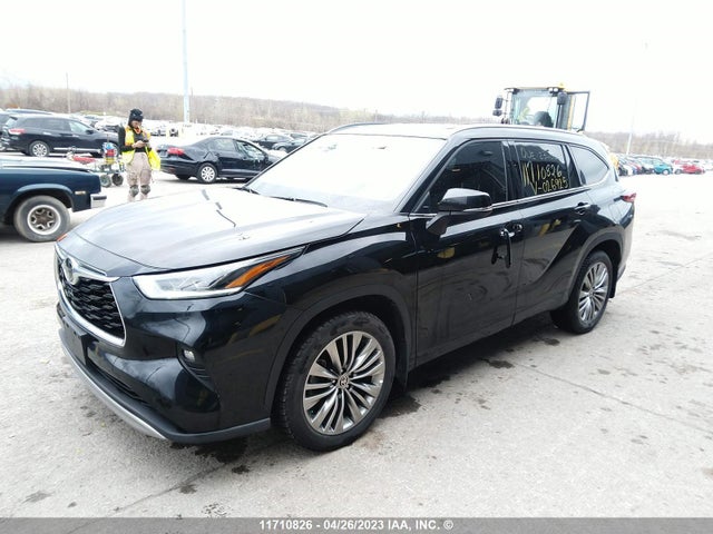 Toyota Highlander Platinum 2020 5TDFZRBH3LS026925 Image 2