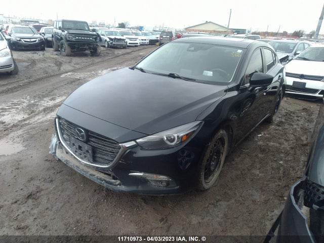 Mazda 3 Grand Touring 2018 3MZBN1M33JM196208 Image 2