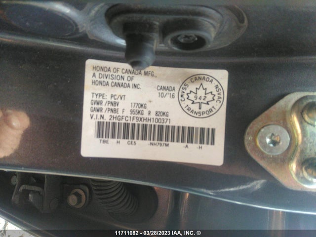 Honda Civic Touring 2017 2HGFC1F9XHH100371 Image 9