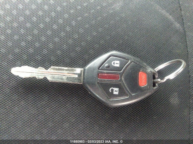4A4AJ3AU1FE601748 Mitsubishi RVR SE