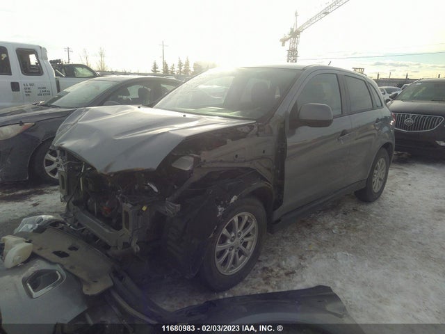 4A4AJ3AU1FE601748 Mitsubishi RVR SE