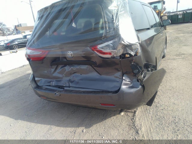 Toyota SIENNA 2018 5TDZZ3DC4JS924152 Image 6