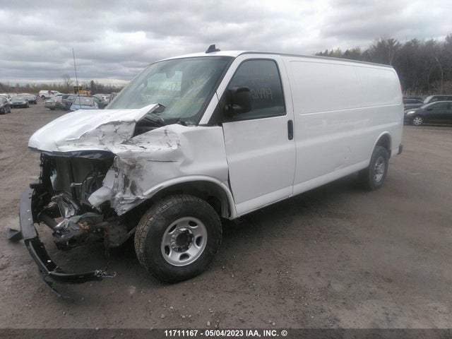 Chevrolet Express G2500 2020 1GCWGBFP1L1214919 Image 2