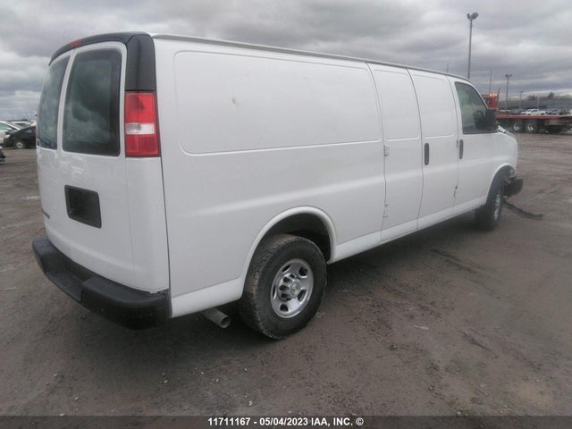 Chevrolet Express G2500 2020 1GCWGBFP1L1214919 Image 4