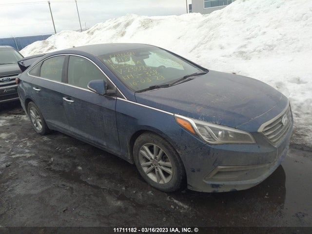 Hyundai SONATA SE 2015 5NPE24AF3FH238785 Image 1