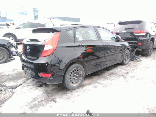 Hyundai ACCENT GS 2015 KMHCT5AE2FU206302 Image 4