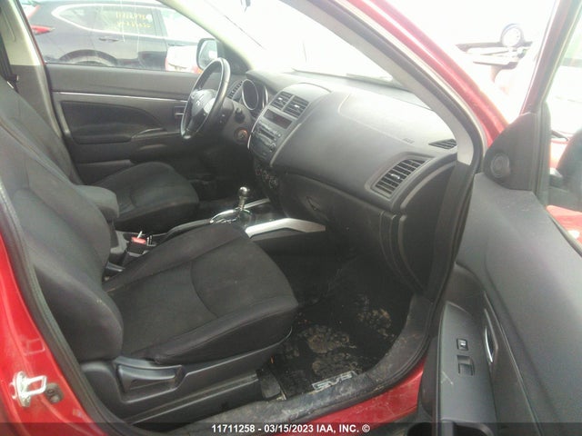 4A4AJ3AU7DE605591 Mitsubishi RVR SE
