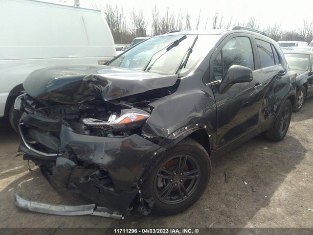 Chevrolet TRAX 1LT 2020 3GNCJLSB7LL121990 Image 2