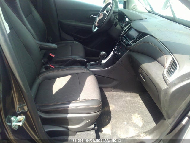 Chevrolet TRAX 1LT 2020 3GNCJLSB7LL121990 Image 5
