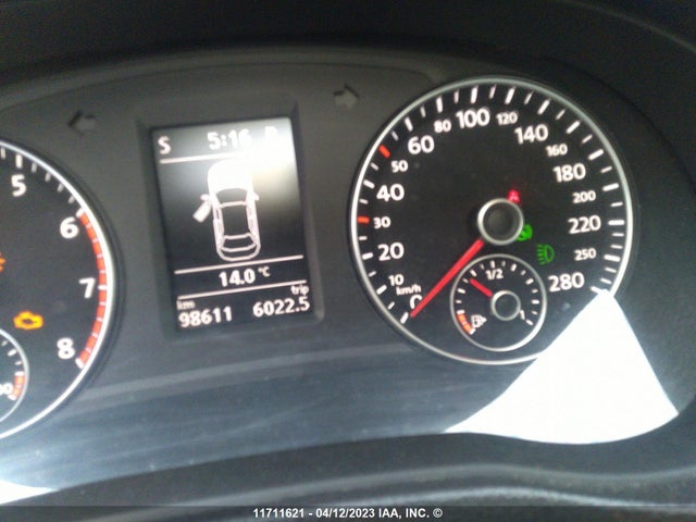Volkswagen PASSAT S 2014 1VWAH7A35EC011089 Image 9