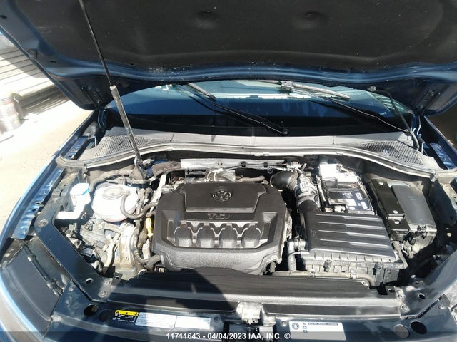 3VV4B7AX9JM139835 Volkswagen Tiguan Sel Premium