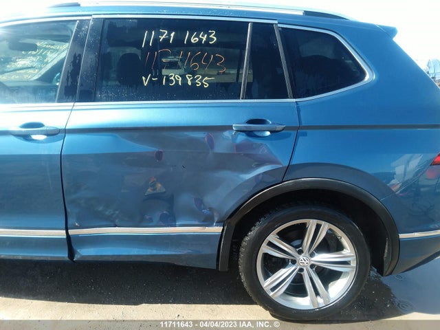 3VV4B7AX9JM139835 Volkswagen Tiguan Sel Premium