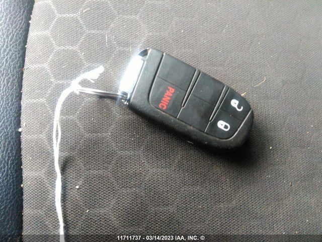 3C4NJDBB1JT127918 Jeep Compass Latitude
