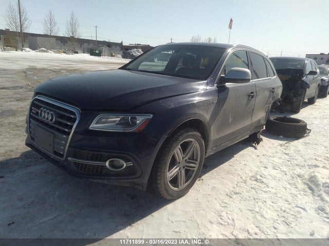 WA1LGCFP4EA054430 Audi Q5 Premium Plus
