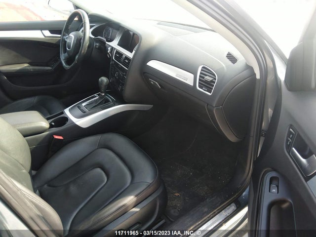 WAUFFCFLXCN008414 Audi A4 PREMIUM