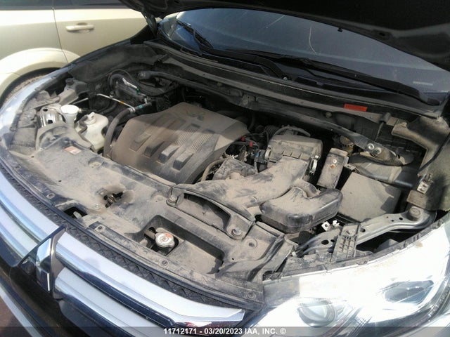 JA4AT4AA3KZ600689 Mitsubishi Eclipse Cross Le/sp