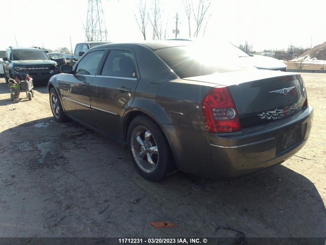 2C3KA53VX9H592109 Chrysler 300 Touring