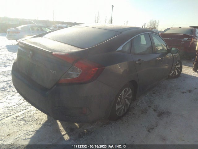 Honda Civic Lx 2018 2HGFC2F61JH020992 Image 4
