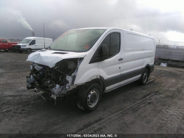 Ford Transit T-150 2015 1FTNE1YM1FKB24053 Image 2