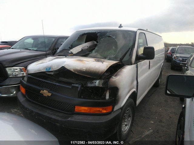 Chevrolet Express G2500 2020 1GCWGBFP1L1173031 Image 2