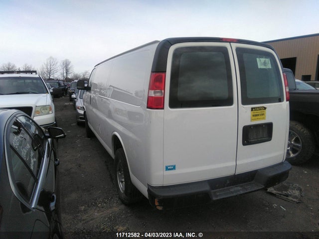 Chevrolet Express G2500 2020 1GCWGBFP1L1173031 Image 4