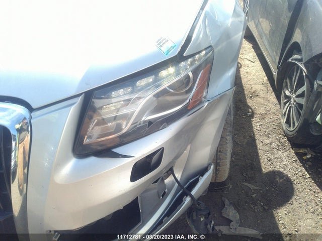 WA1LKCFP3AA042729 Audi Q5 Premium Plus