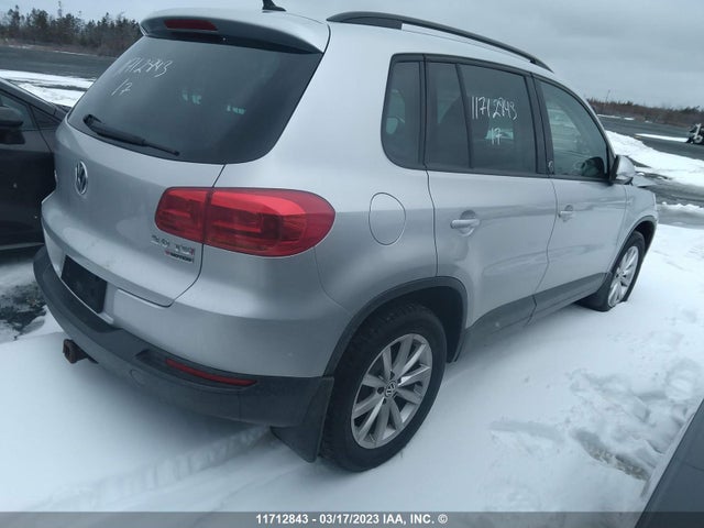 Volkswagen Tiguan Wolfsburg 2017 WVGNV7AX6HK038422 Image 6
