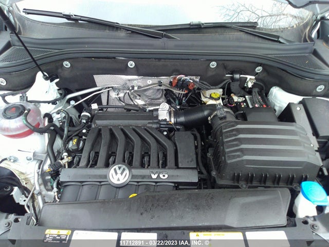 1V2FE2CA5NC221450 Volkswagen Atlas Cross Sport Se