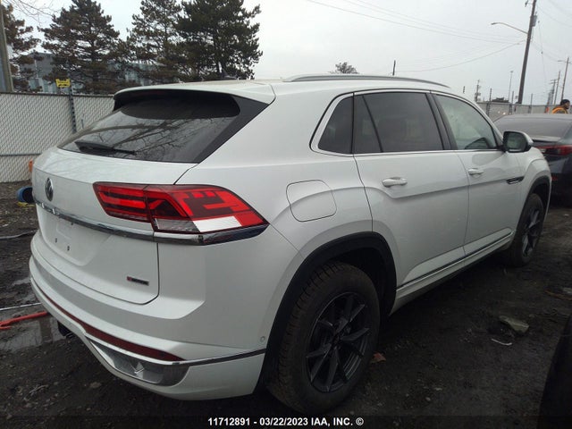 1V2FE2CA5NC221450 Volkswagen Atlas Cross Sport Se