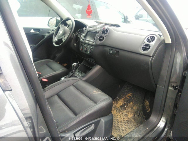 WVGJV3AX8EW565180 Volkswagen Tiguan S/se/sel/r-line