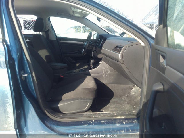 3VWC57BU5KM121742 Volkswagen Jetta S/se/r-line